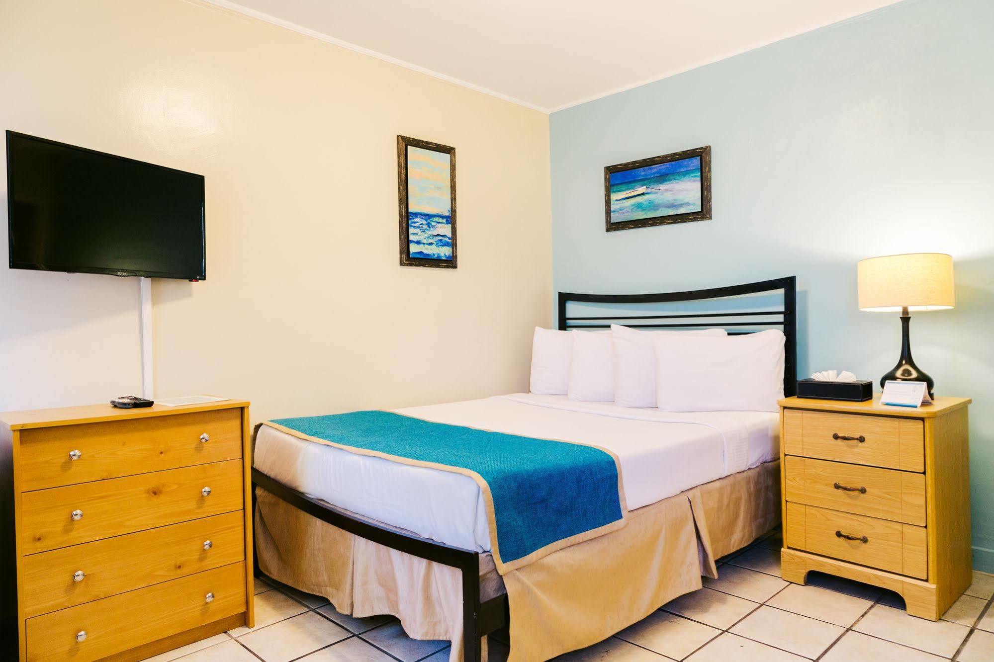 Seashell Motel And International Hostel Ки-Уэст Экстерьер фото